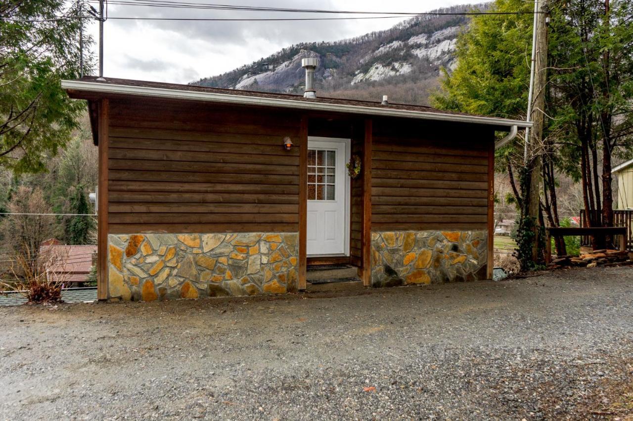 The Chimney Rock Inn & Cottages エクステリア 写真