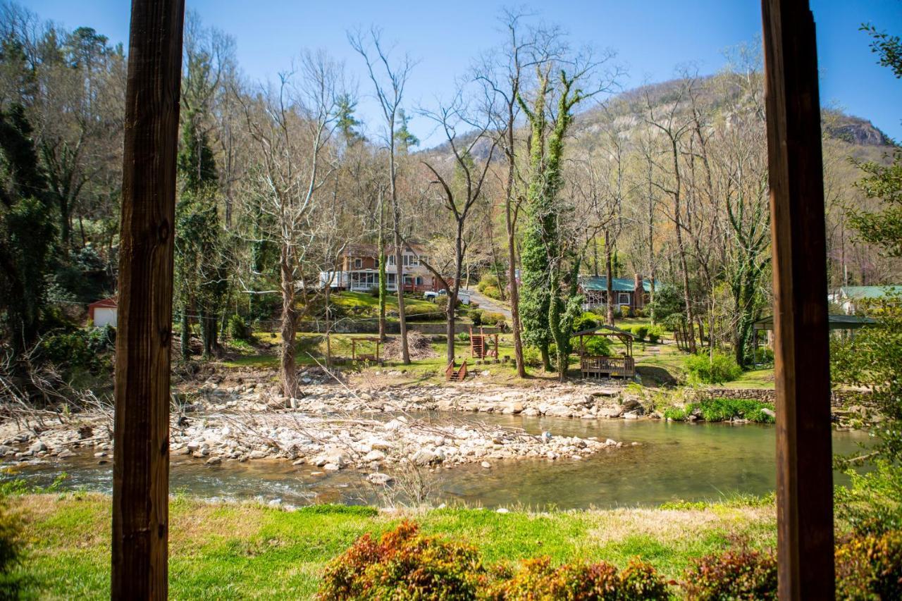 The Chimney Rock Inn & Cottages エクステリア 写真